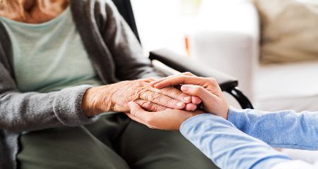 www.orahou.com – Erste unabhängige Bewertungs- und Vergleichsplattform für Alters- und  Pflegeheime